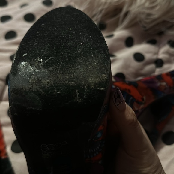 Iron Fist Heels - Picture 5 of 5